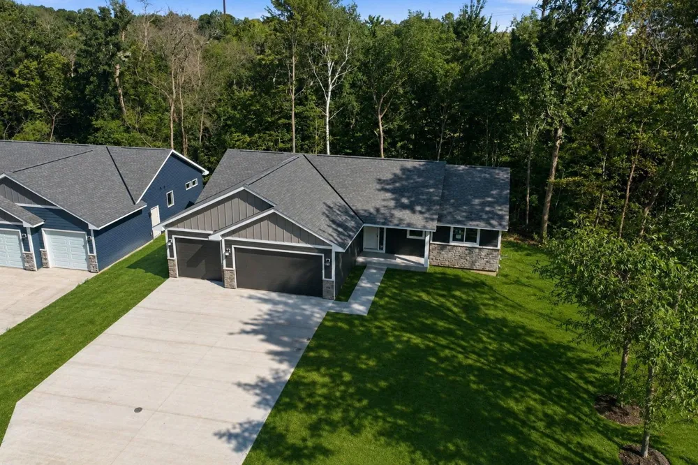 1333 E Aspen Drive Saint Croix Falls, WI 54024