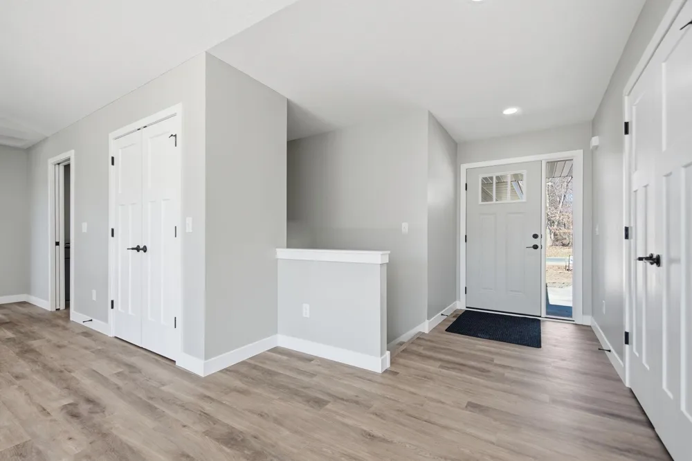 1333 E Aspen Drive Saint Croix Falls, WI 54024