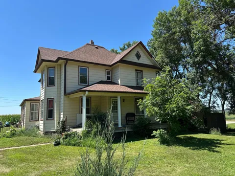 501 Broadway Street
