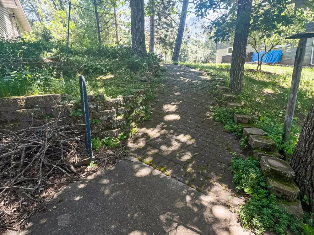 36975 Taylors Beach Road Menahga, MN 56464