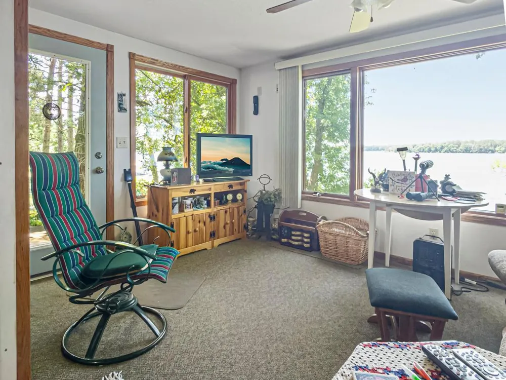 36975 Taylors Beach Road Menahga, MN 56464