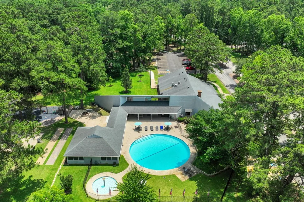 10 Wentworth Lane Coldspring, TX 77331