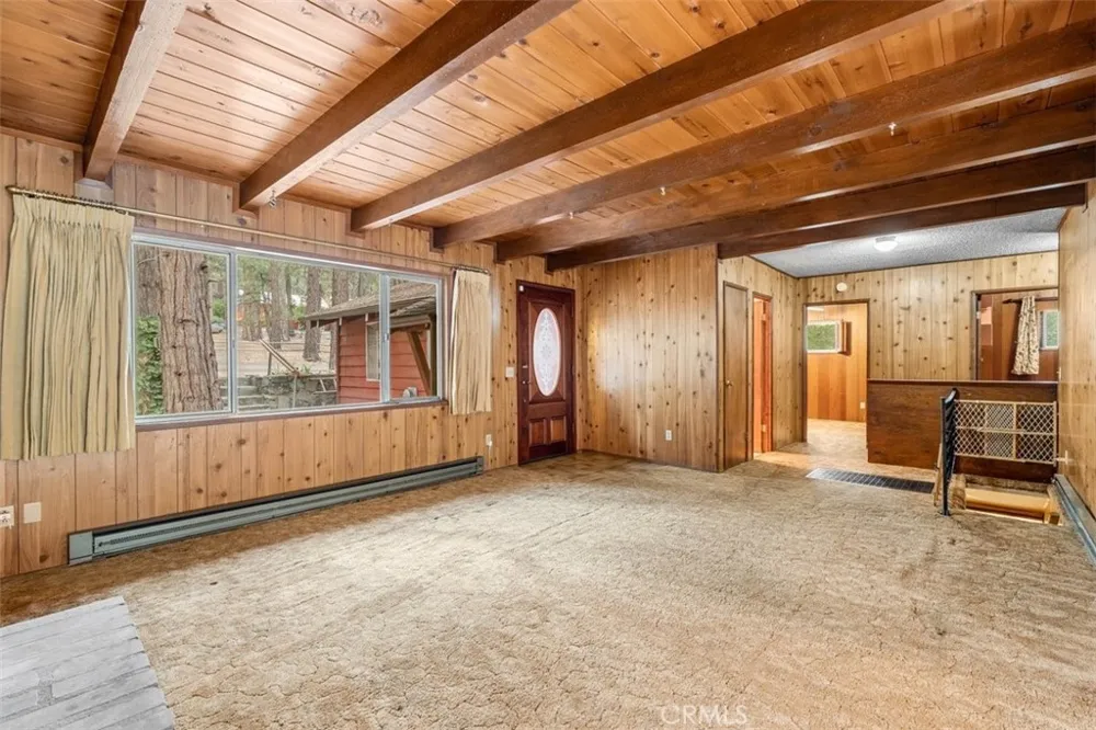 1056 Lark Wrightwood, CA 92397