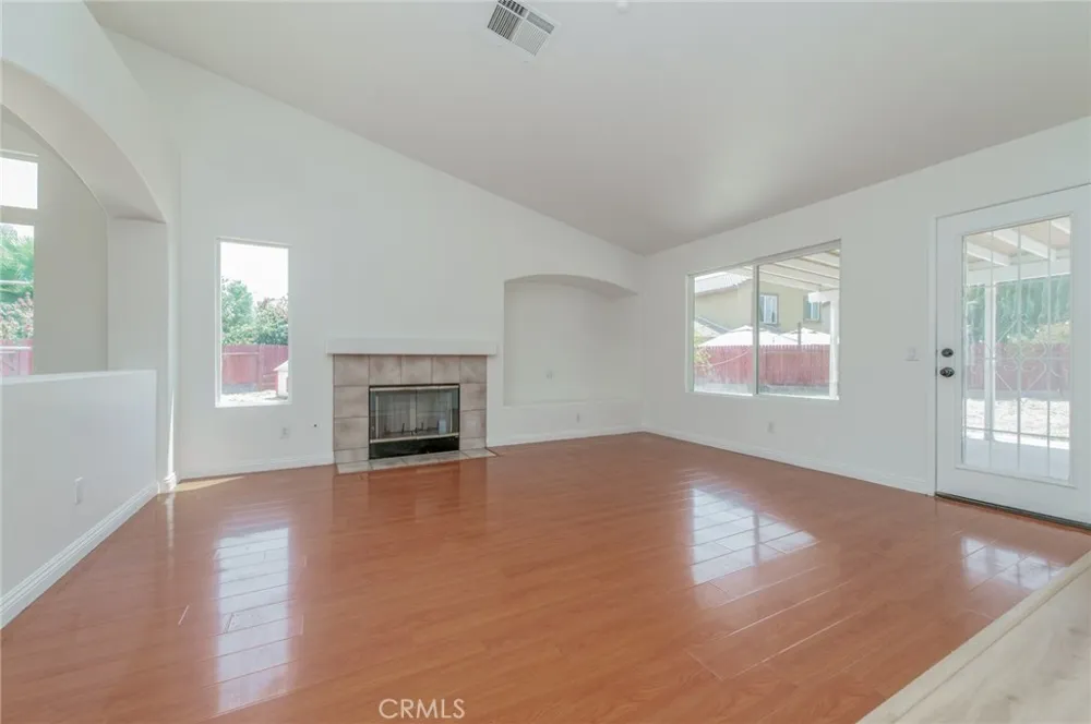 4280 Jenkins Ln Riverside, CA 92501