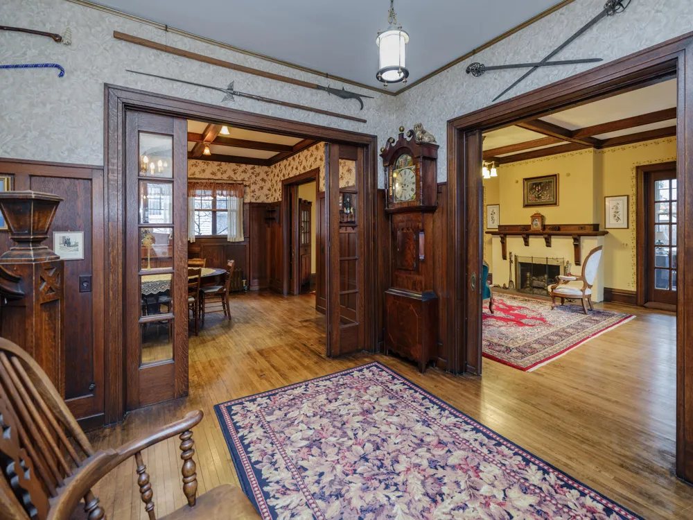 204 Monroe Street Kalamazoo, MI 49006