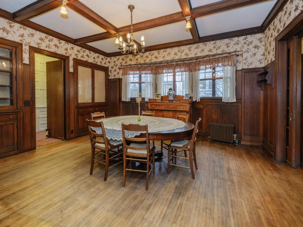 204 Monroe Street Kalamazoo, MI 49006