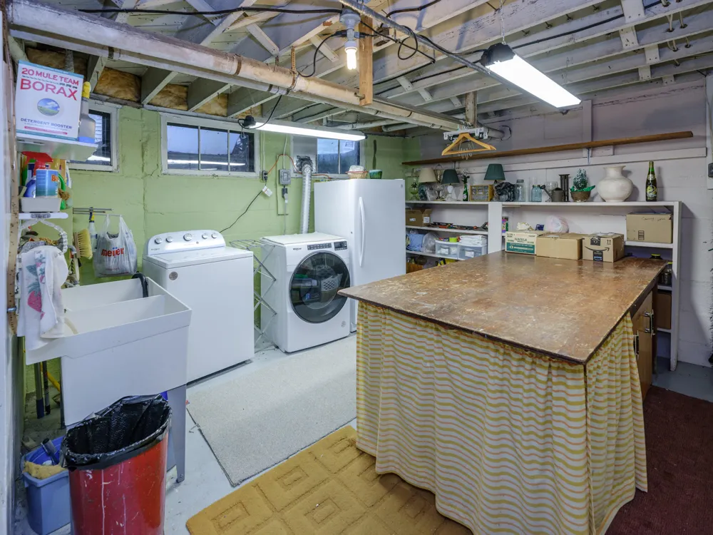 204 Monroe Street Kalamazoo, MI 49006