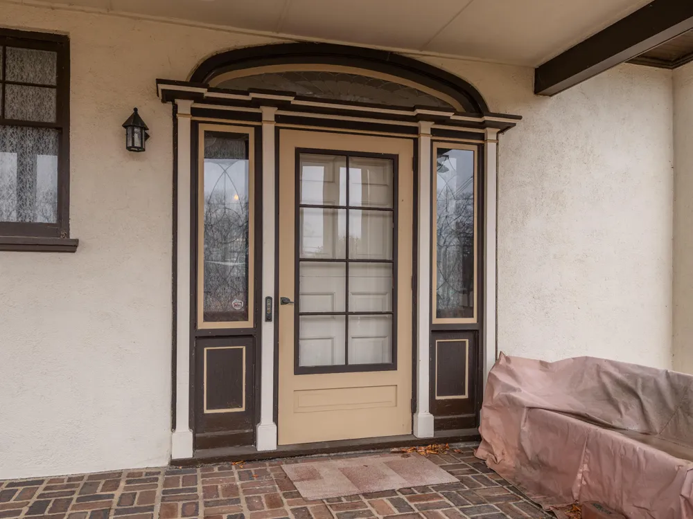 204 Monroe Street Kalamazoo, MI 49006