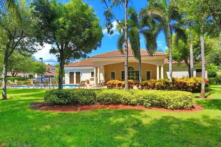 16169 Poppy Seed Circle Delray Beach, FL 33484