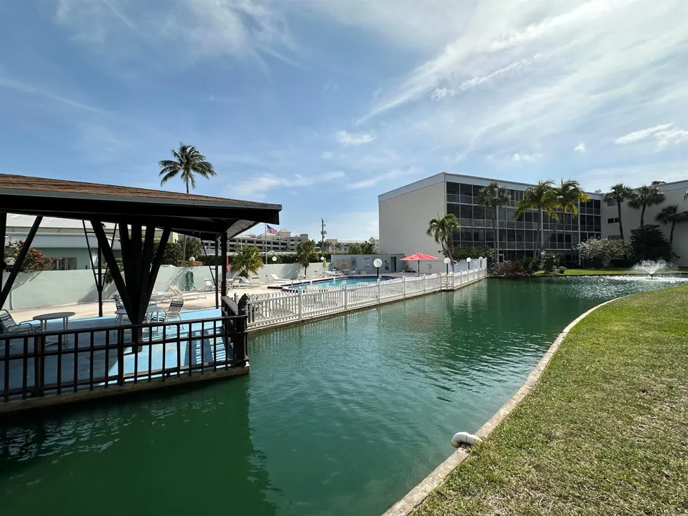 890 Federal Highway #102 Lantana, FL 33462