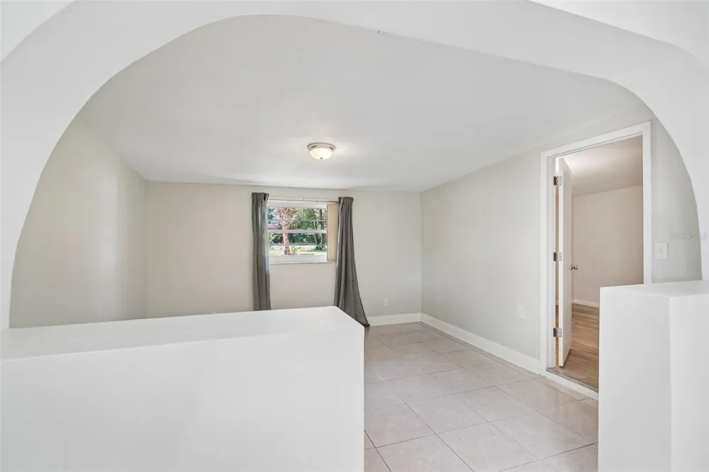 5712 20TH AVENUE S Tampa, FL 33619