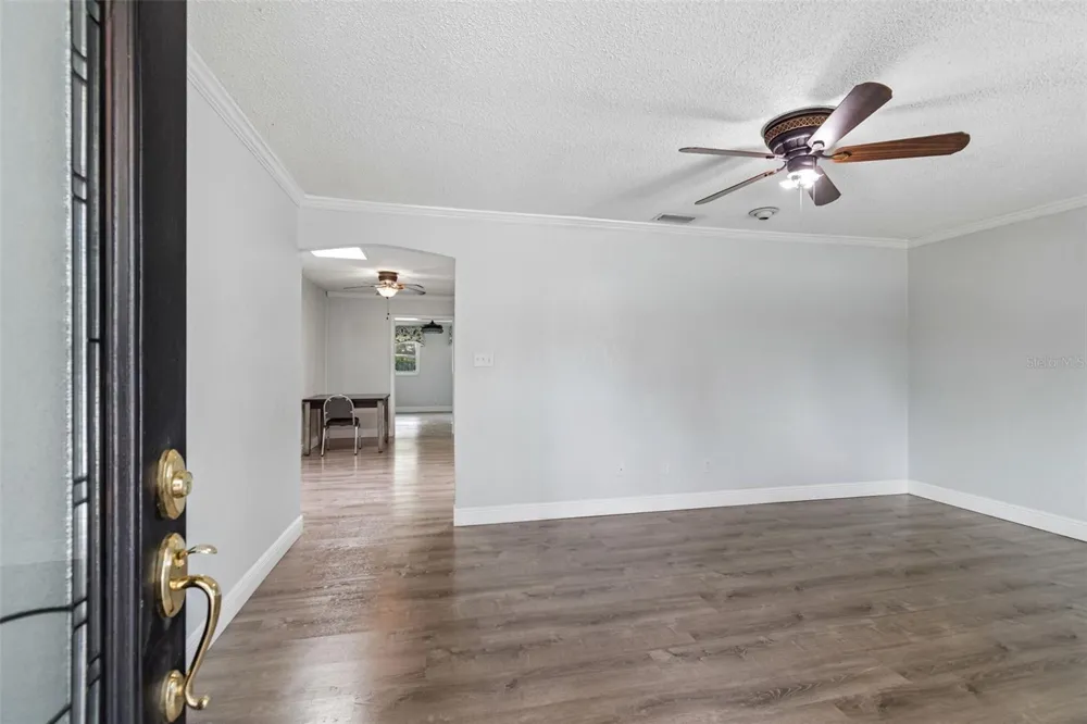 5712 20TH AVENUE S Tampa, FL 33619