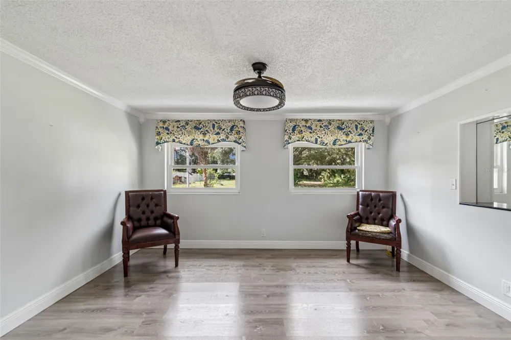 5712 20TH AVENUE S Tampa, FL 33619