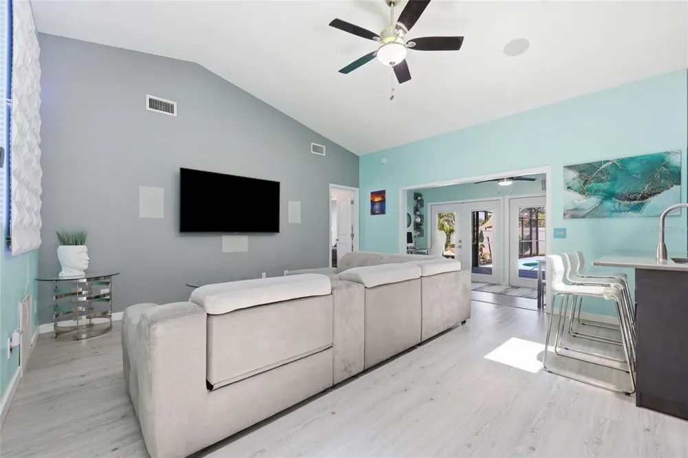 1014 CONLEY DRIVE Oviedo, FL 32765
