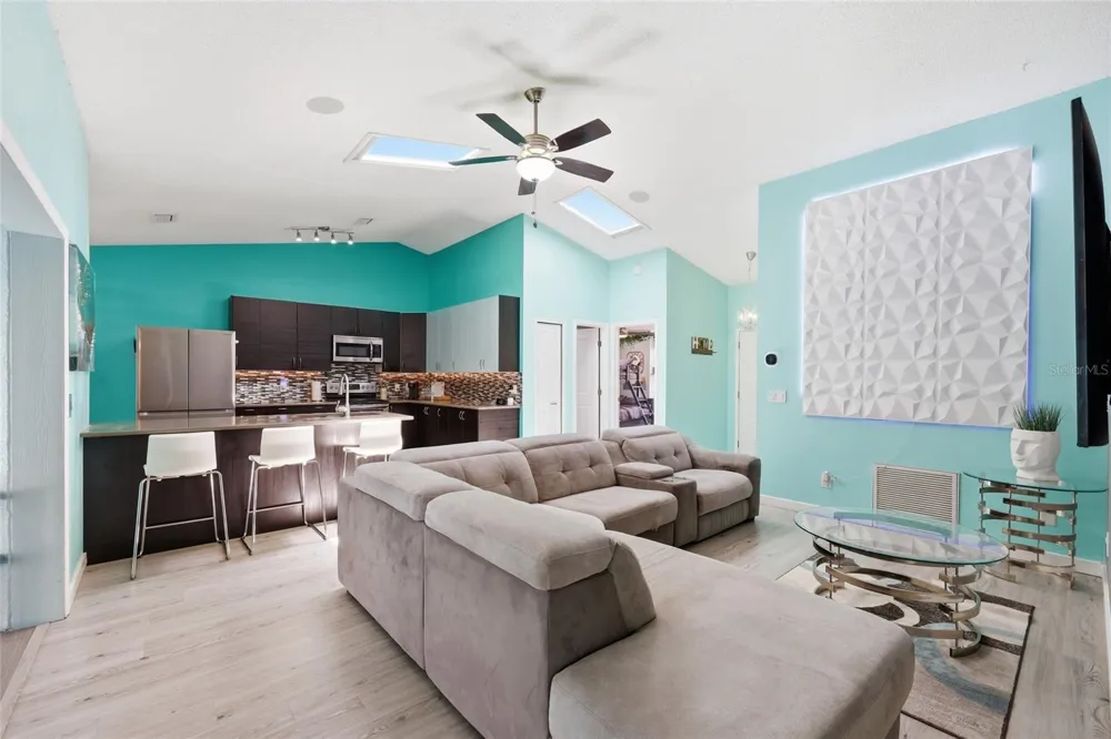 1014 CONLEY DRIVE Oviedo, FL 32765