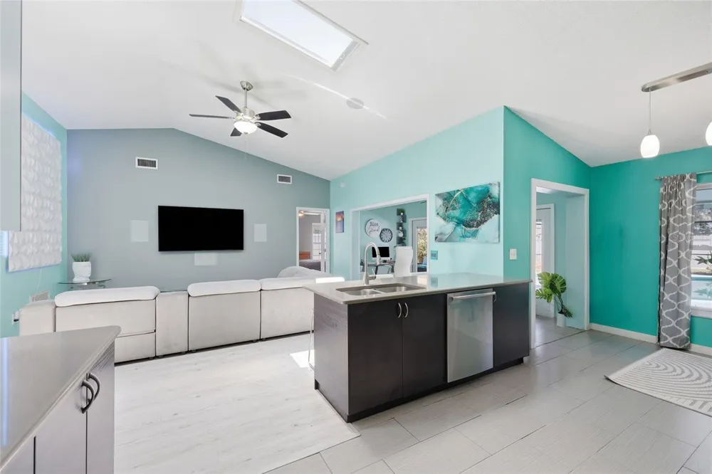 1014 CONLEY DRIVE Oviedo, FL 32765