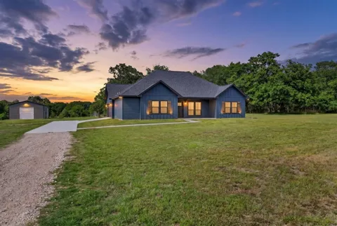 9968 County Road 1200