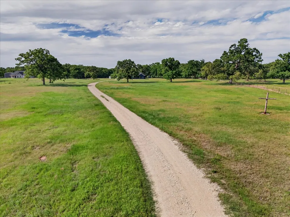9968 County Road 1200 Athens, TX 75751