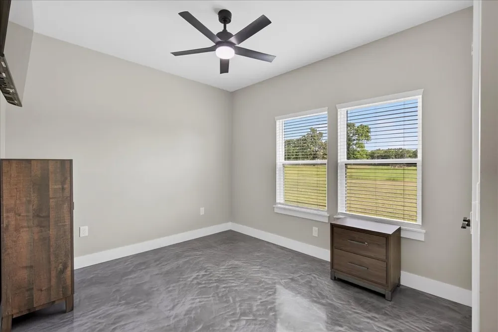 9968 County Road 1200 Athens, TX 75751