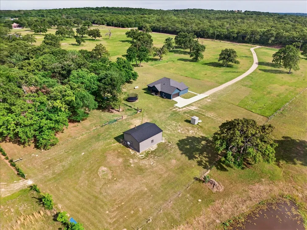 9968 County Road 1200 Athens, TX 75751