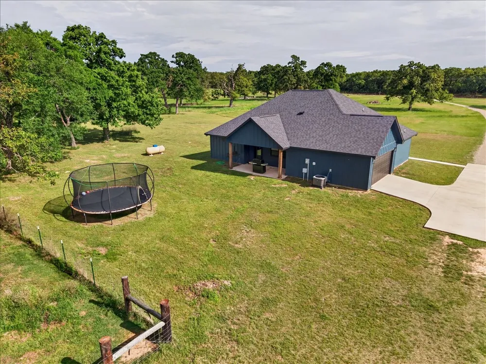 9968 County Road 1200 Athens, TX 75751