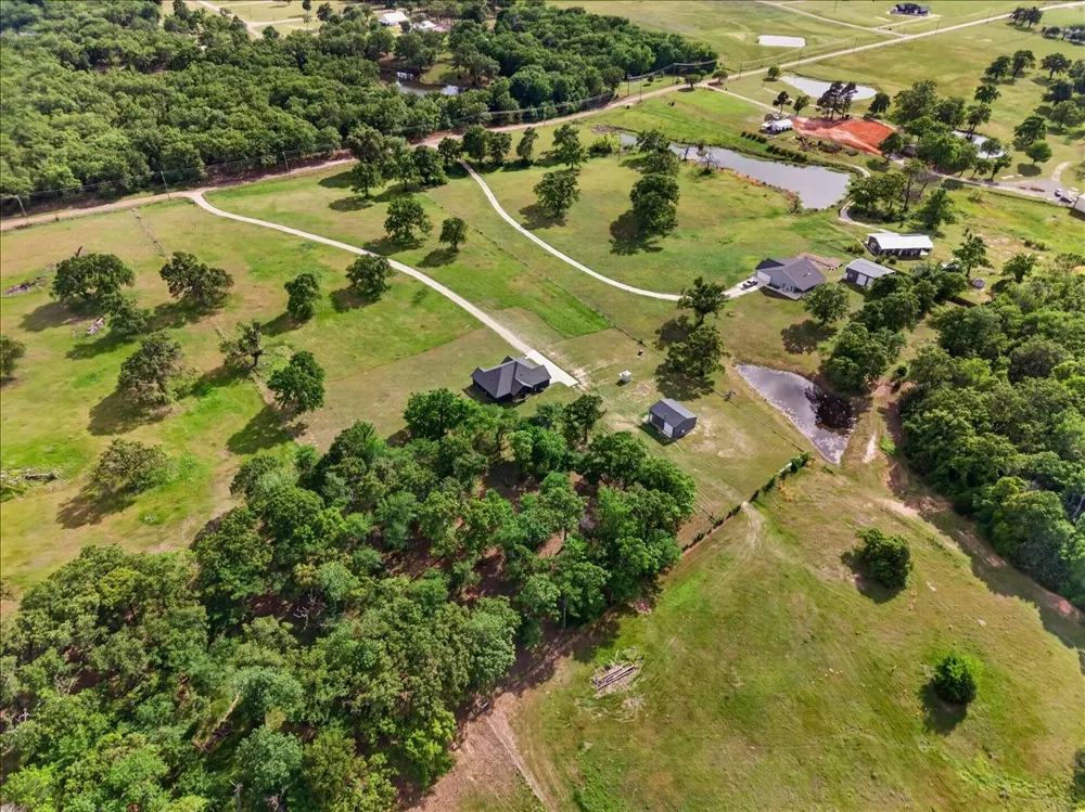 9968 County Road 1200 Athens, TX 75751