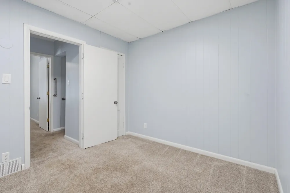 4136 Pier Road Benton Harbor, MI 49022