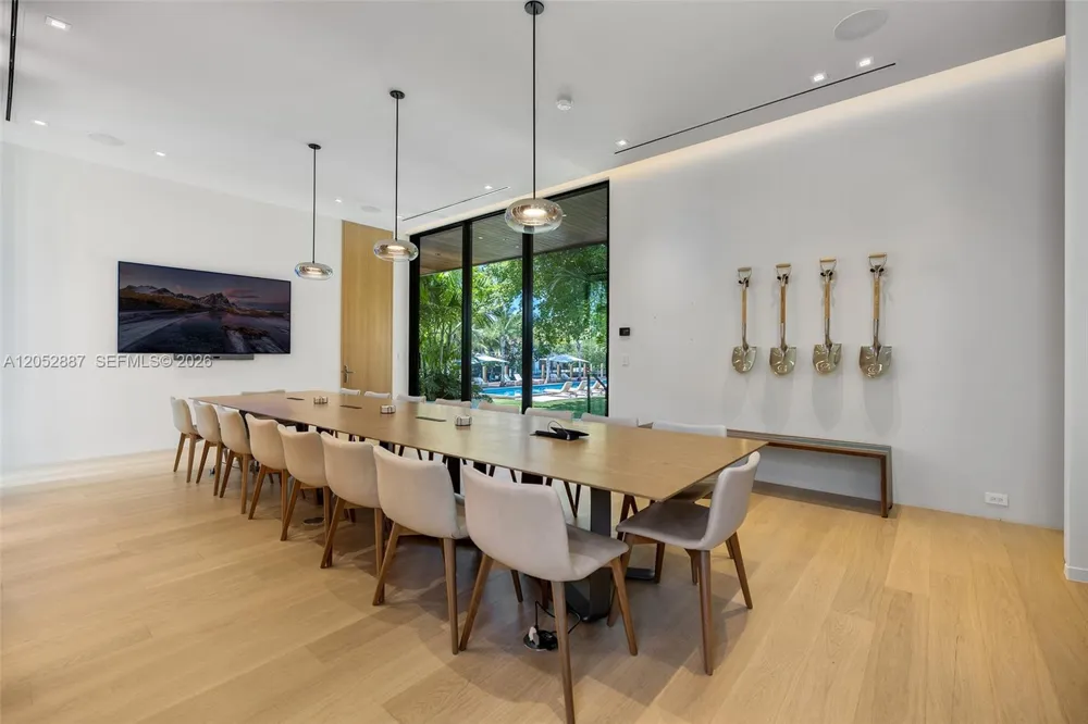 1420 W 23rd St Miami Beach, FL 33140
