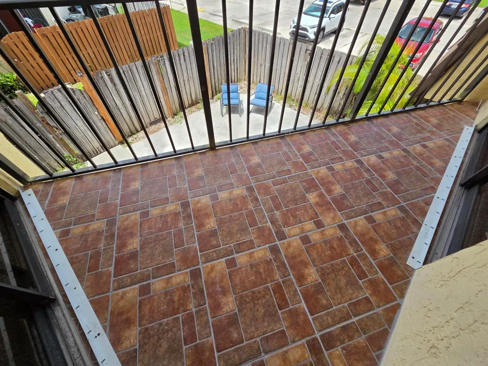 22 Springdale Circle Palm Springs, FL 33461