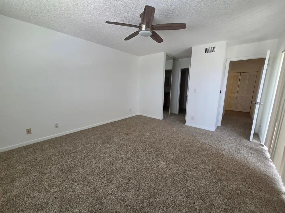 22 Springdale Circle Palm Springs, FL 33461
