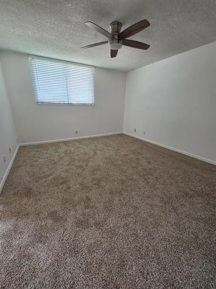 22 Springdale Circle Palm Springs, FL 33461