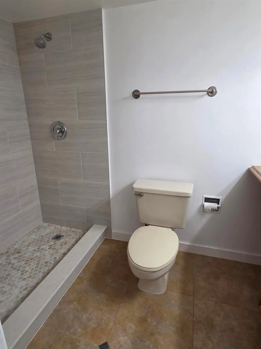 22 Springdale Circle Palm Springs, FL 33461