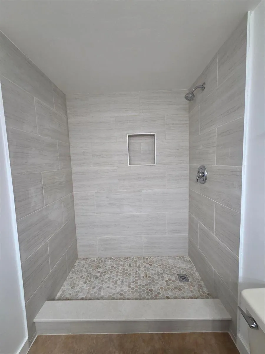 22 Springdale Circle Palm Springs, FL 33461