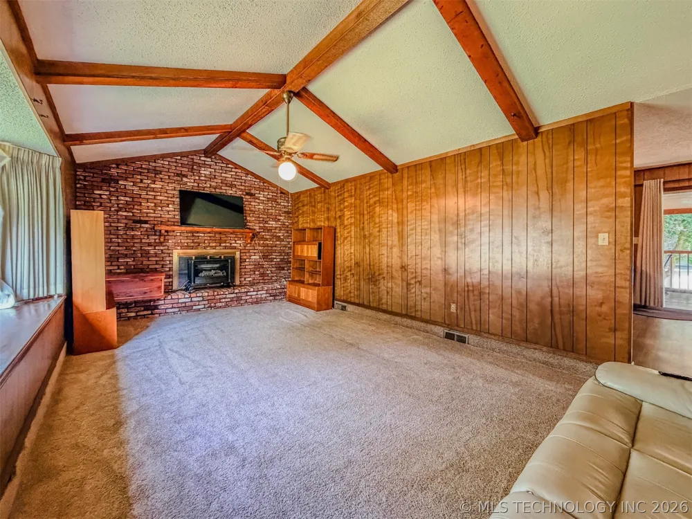 23458 E 878 ROAD Park Hill, OK 74451