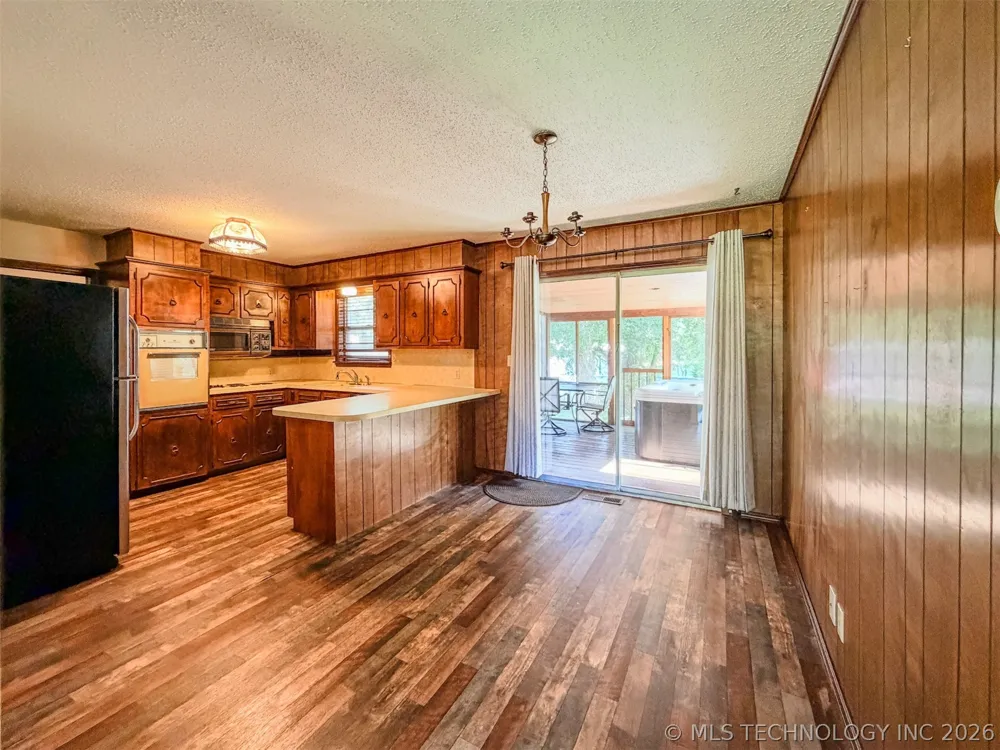 23458 E 878 ROAD Park Hill, OK 74451