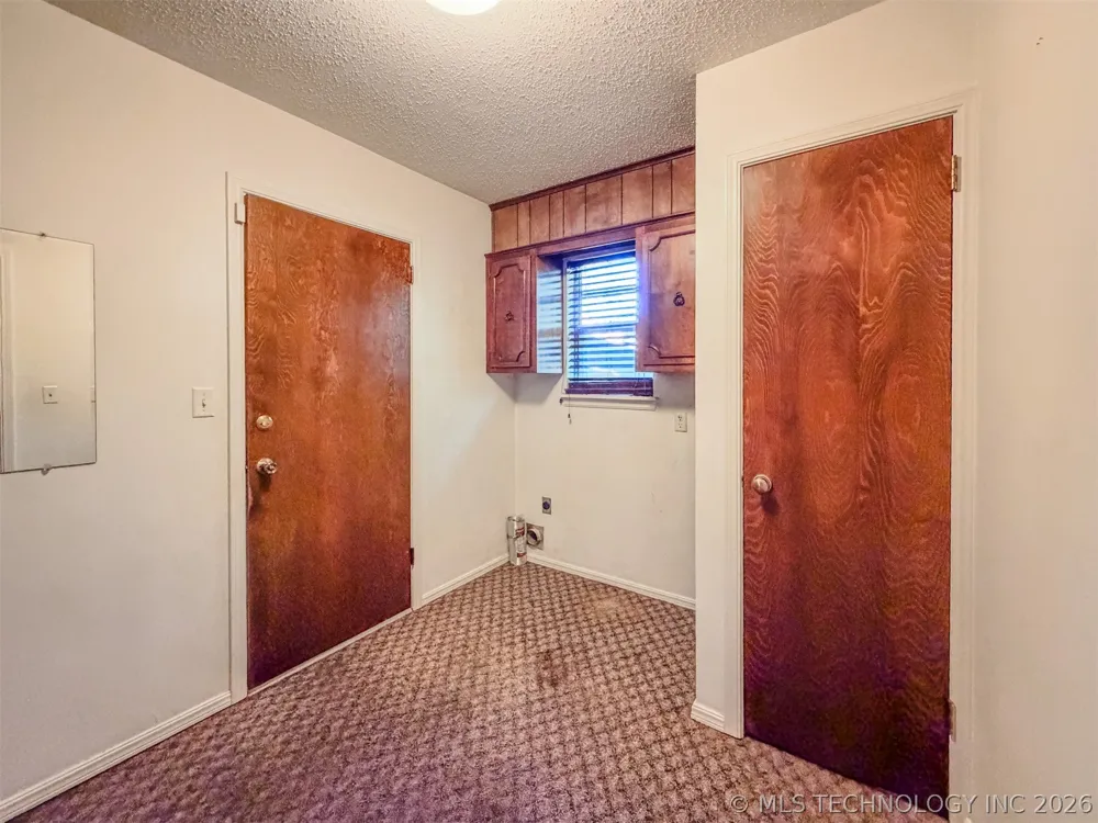 23458 E 878 ROAD Park Hill, OK 74451