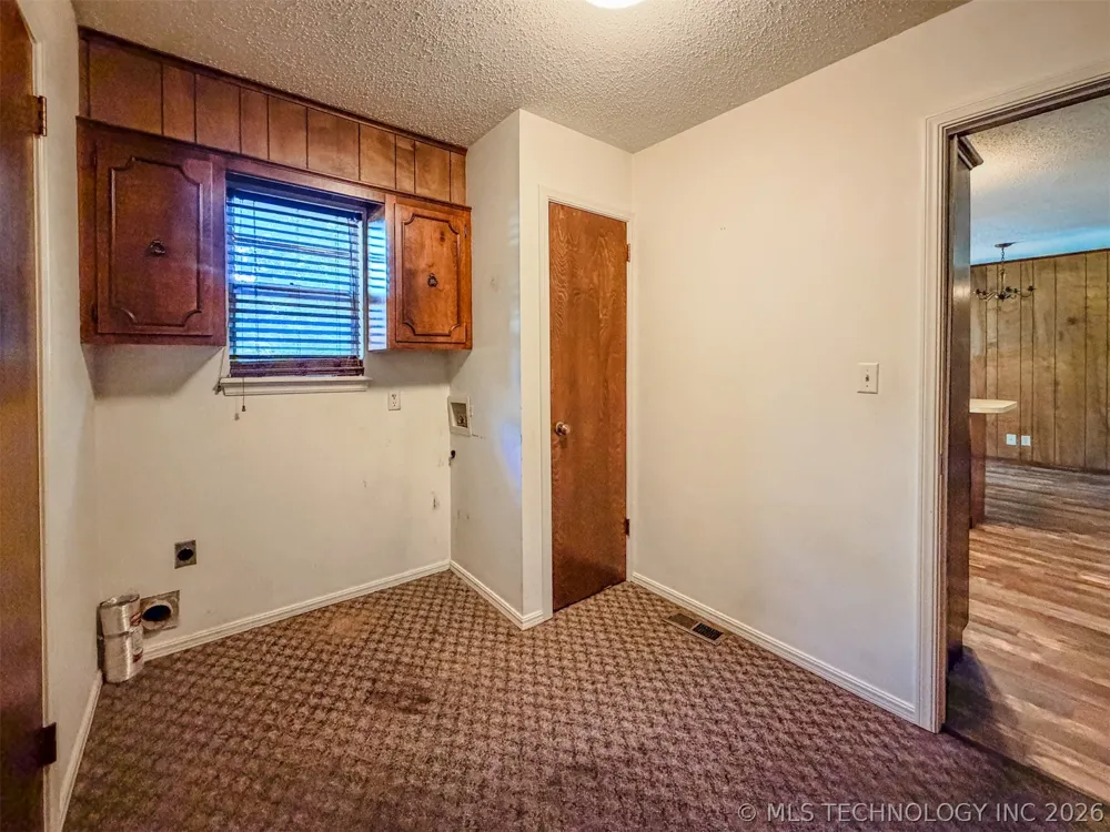 23458 E 878 ROAD Park Hill, OK 74451