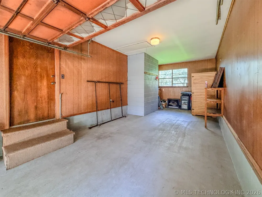 23458 E 878 ROAD Park Hill, OK 74451