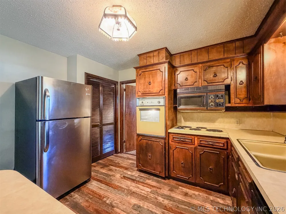 23458 E 878 ROAD Park Hill, OK 74451