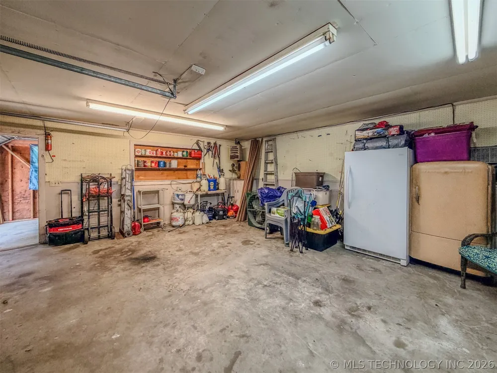 23458 E 878 ROAD Park Hill, OK 74451