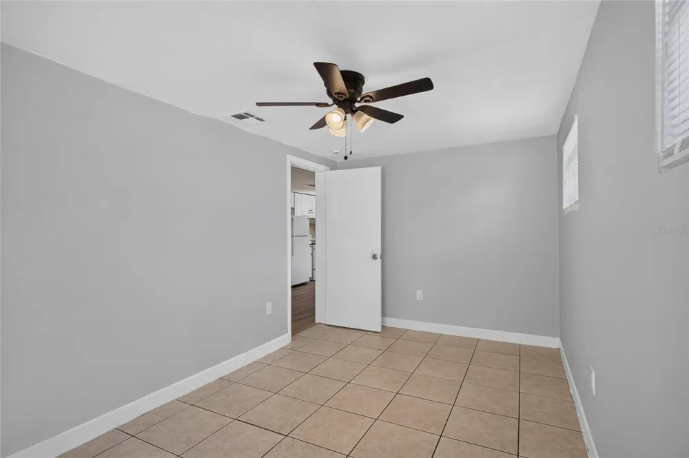 2947 GILLESPIE AVENUE Sarasota, FL 34234