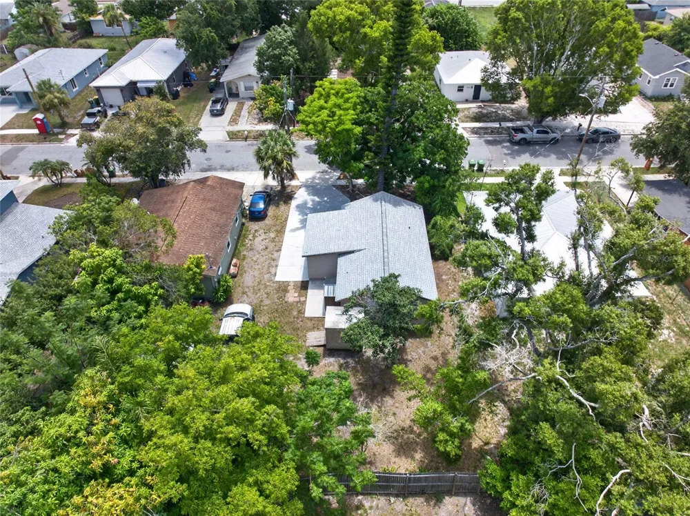 2947 GILLESPIE AVENUE Sarasota, FL 34234