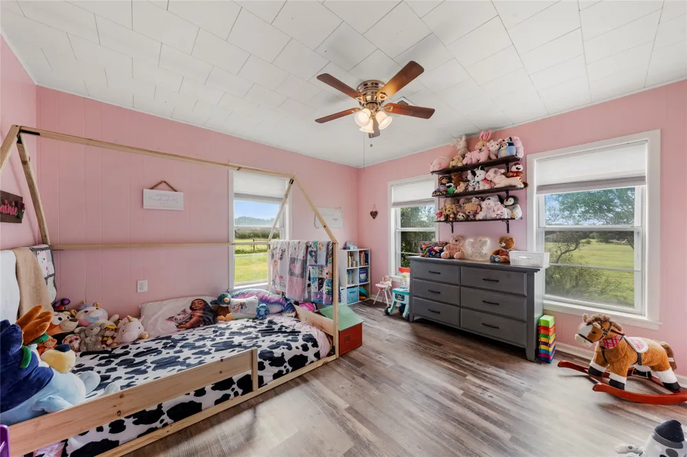309 S Fairpark Street Riesel, TX 76682