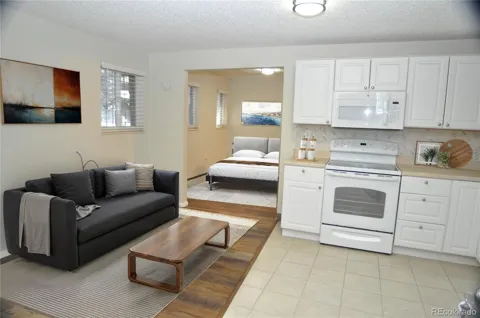 1265 Colorado Boulevard #9