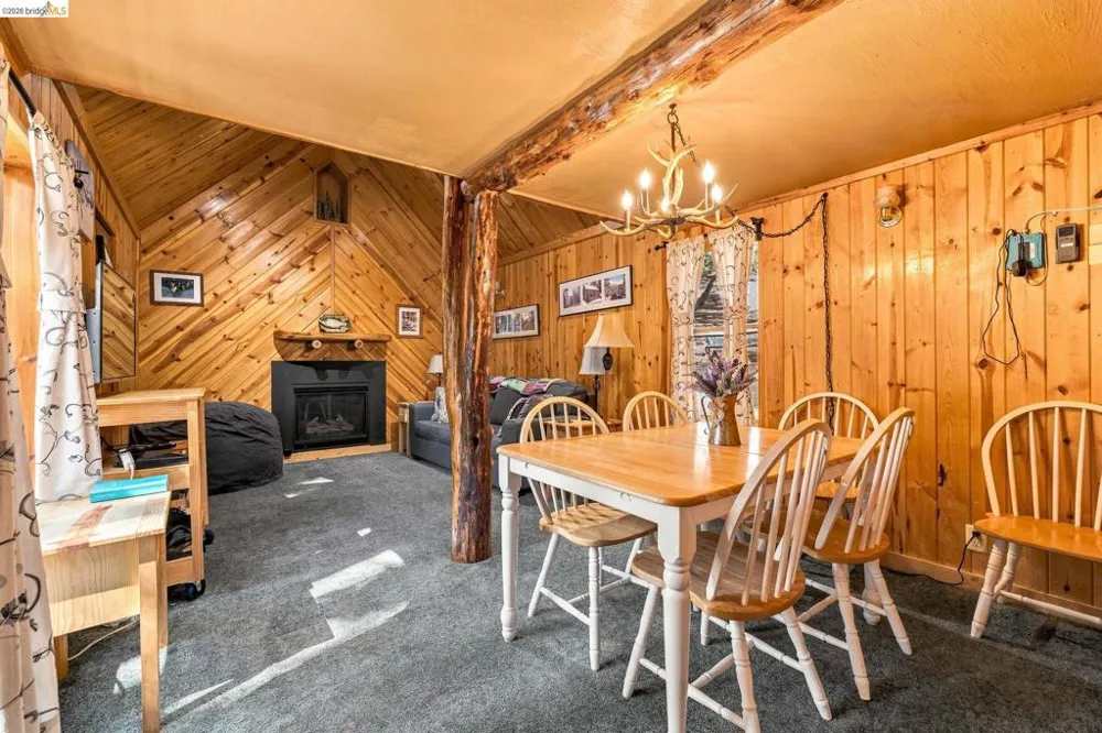 26457 Crystal Rd Long Barn, CA 95335