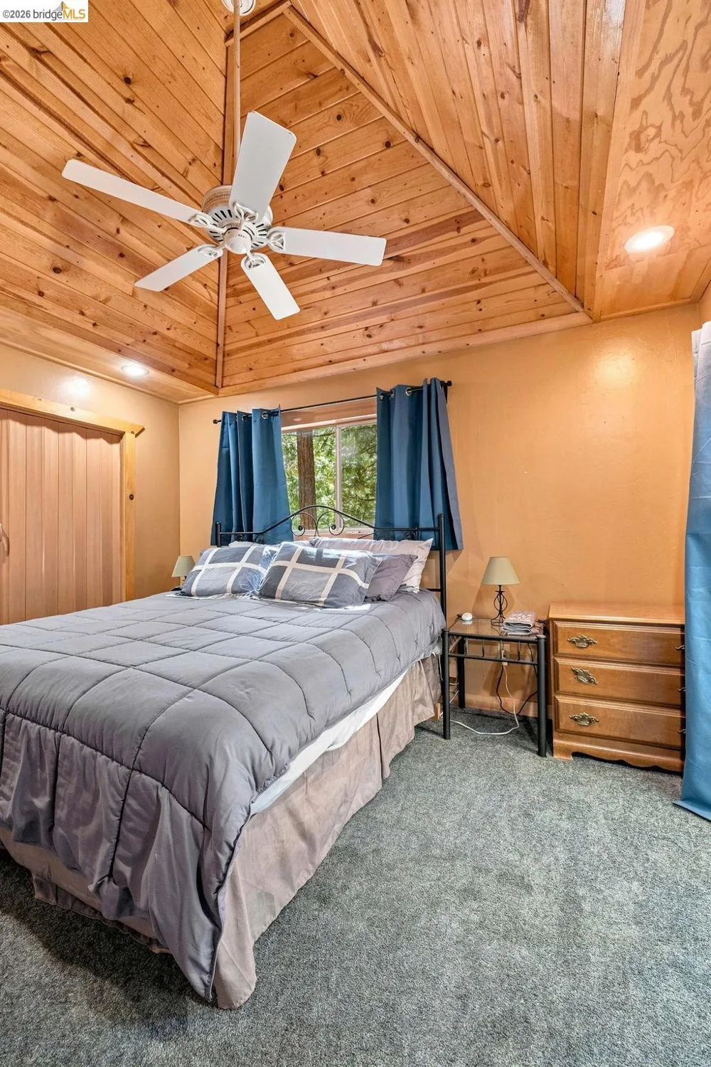 26457 Crystal Rd Long Barn, CA 95335