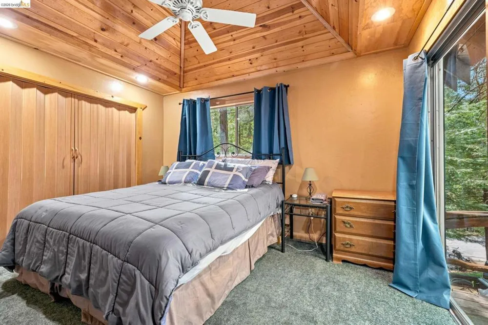 26457 Crystal Rd Long Barn, CA 95335