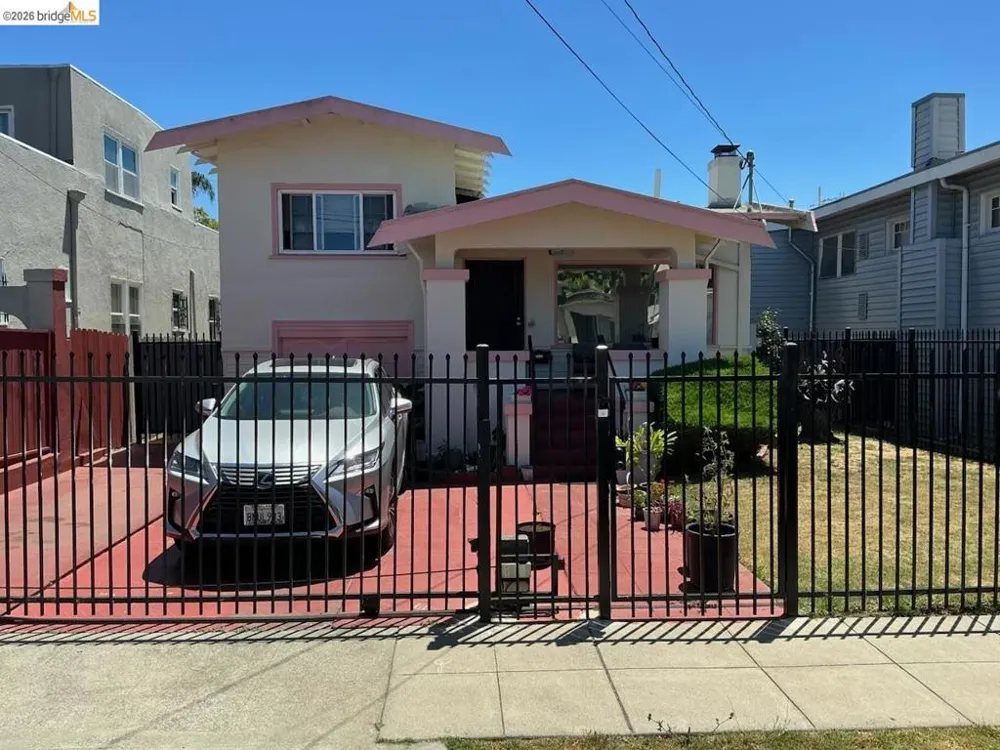 1862 66Th Ave Oakland, CA 94621