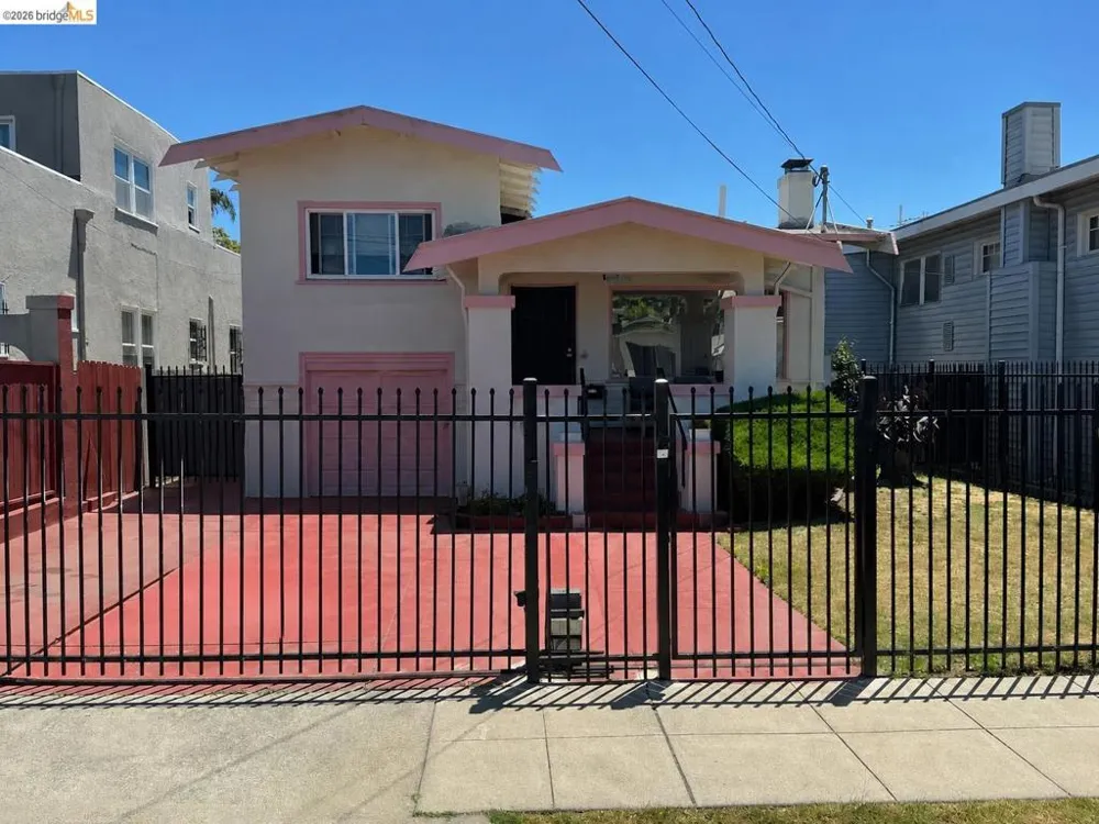 1862 66Th Ave Oakland, CA 94621