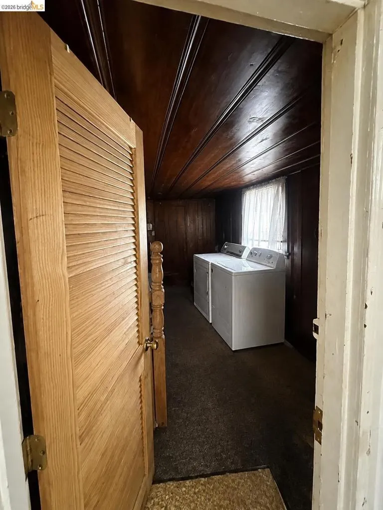 1862 66Th Ave Oakland, CA 94621